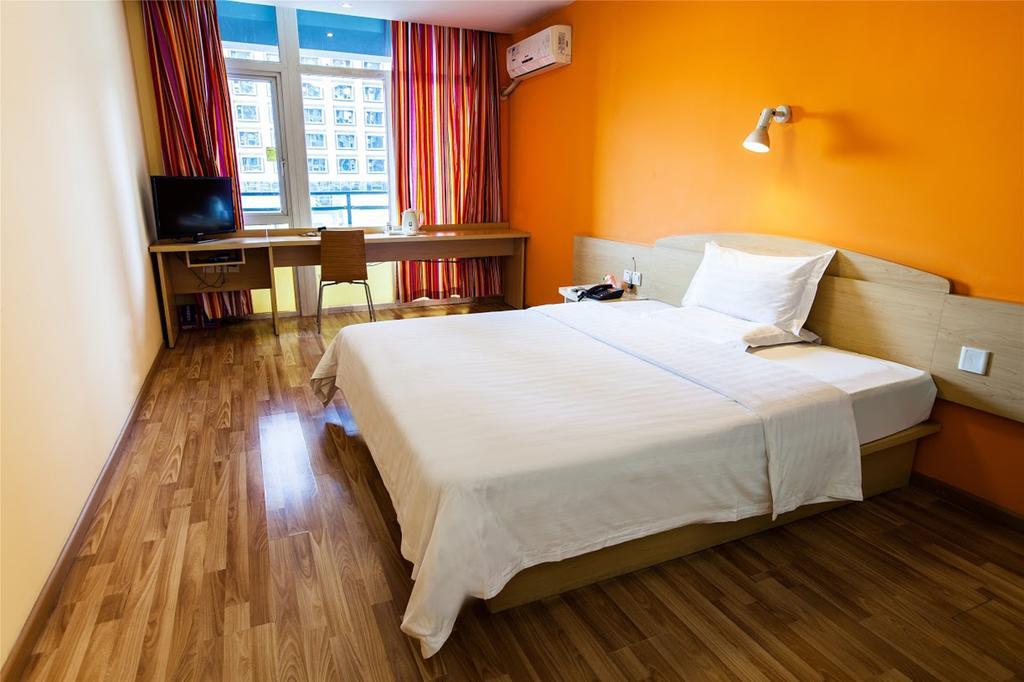 7Days Inn Beijing Guanzhuang Metro Station מראה חיצוני תמונה